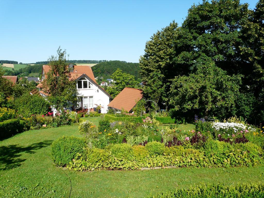 Apartamento Haus Mit Aussicht Horn-Bad Meinberg Exterior foto